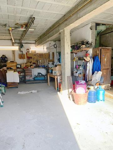 Maison de village de 134 m2 habitable avec grandes dépendances