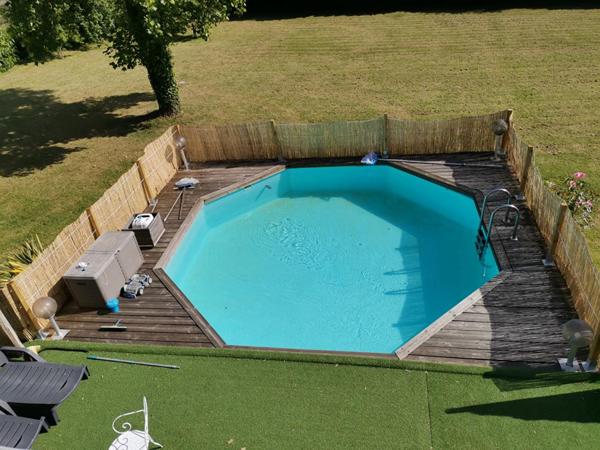 Maison Perigourdine 170 m2 , Piscine et grand jardin