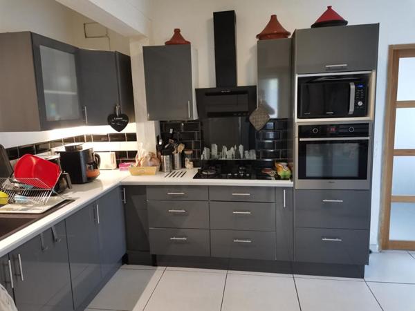 Maison Perigourdine 170 m2 , Piscine et grand jardin