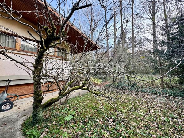 CHATENAY-MALABRY - MAISON D'ARCHITECTE A RENOVER - 172,55M2