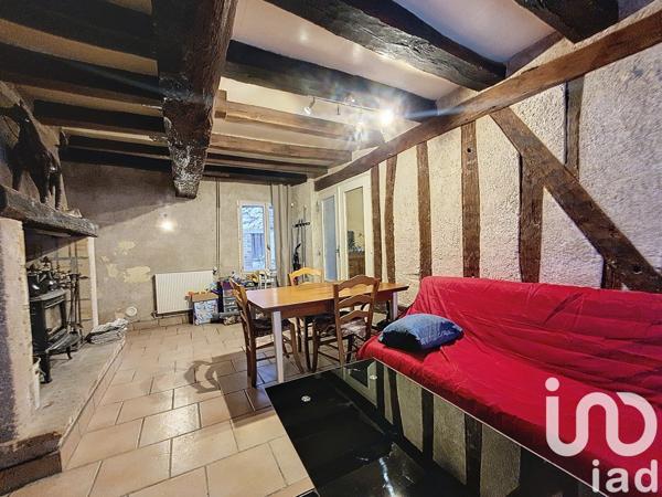 Maison de ville 7 pièces de 140 m² à Saint-Julien-du-Sault (89330)