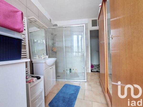 Maison de ville 7 pièces de 140 m² à Saint-Julien-du-Sault (89330)