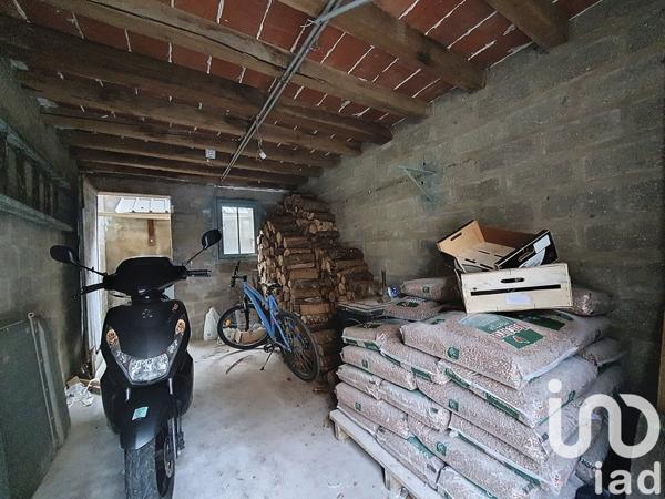 Maison de ville 7 pièces de 140 m² à Saint-Julien-du-Sault (89330)