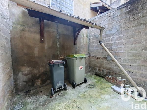 Maison de ville 7 pièces de 140 m² à Saint-Julien-du-Sault (89330)