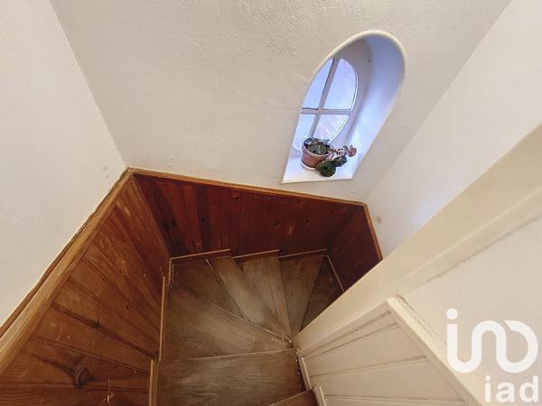 Maison de ville 7 pièces de 140 m² à Saint-Julien-du-Sault (89330)