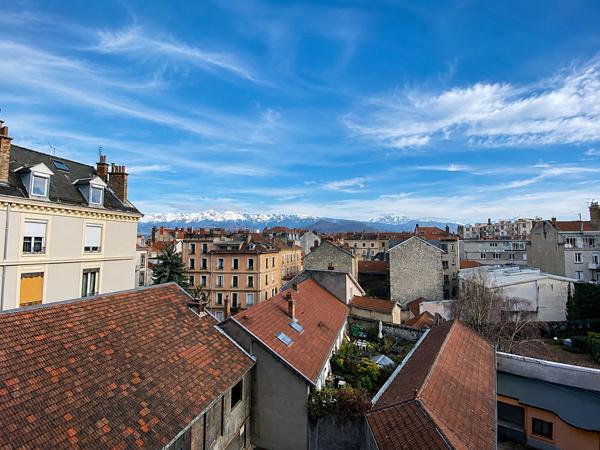 Appartement GRENOBLE 32.91 m²