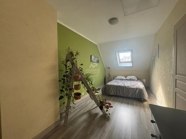 Maison Pontoise 7 pièce(s) 150 m2 €398 000 ** - Référence 11230