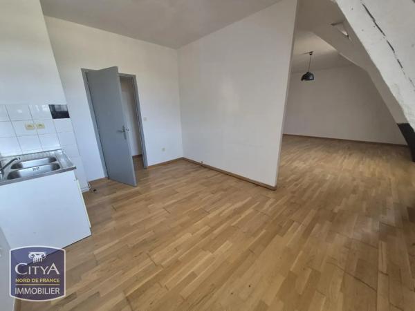 Appartement à louer 2 pièces 67.75m² Aire-sur-la-Lys (62120)