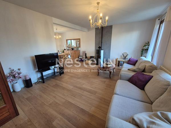 Maison familiale 4 chambres, sur sous-sol complet à Elven.