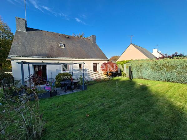 Maison familiale 4 chambres, sur sous-sol complet à Elven.