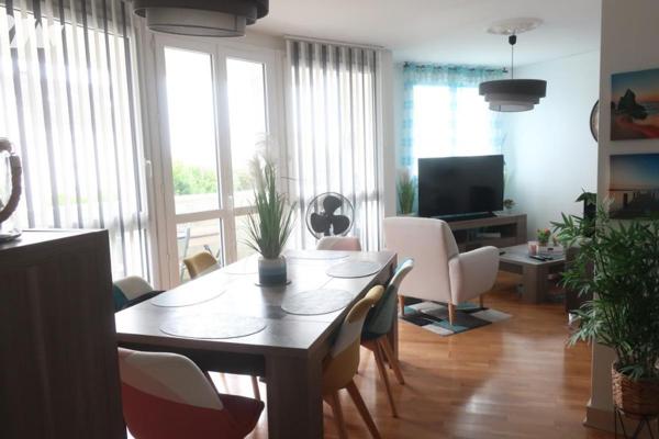 Appartement T5 - 1er étage sans acsensseur - Cave - 92m²