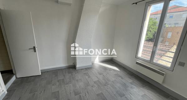 Location Appartement 2 pièces 34 m² - Saint-ouen-sur-seine 93400