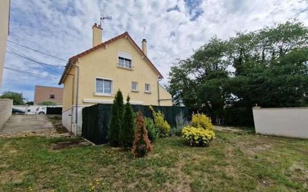 Maison à vendre    6 pièces •  Mouroux