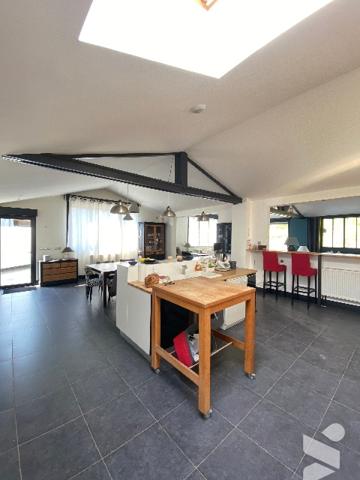Nouveauté  
Bien rare sur la Côte d'Opale 
MERLIMONT Loft 216 m² av jardin -2 km plage