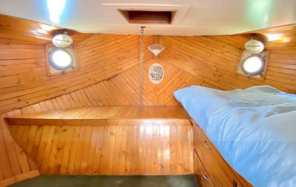 Vente Appartement P5 Peniche rénové(e) Paris 6ème   