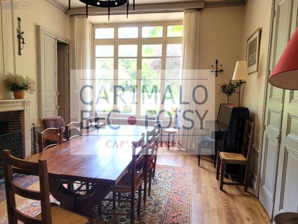 Maison de maître à vendre à Saint-Denis-Lanneray dans l'Eure-et-Loir (28200), ref : RCS/841