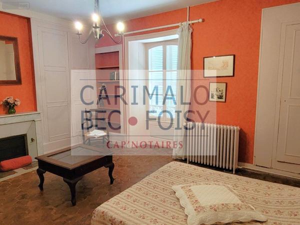 Maison de maître à vendre à Saint-Denis-Lanneray dans l'Eure-et-Loir (28200), ref : RCS/841