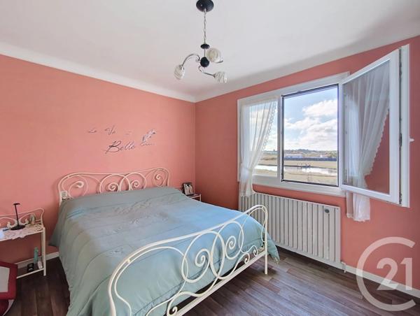 Maison à vendre  5 pièces - 119 m 2   BEAUVOIR SUR MER  - 85