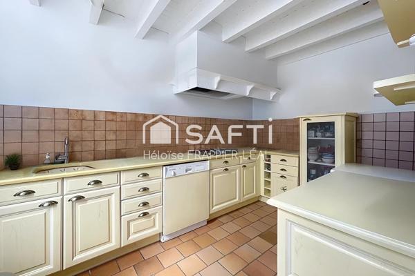 Échoppe en pierre à fort potentiel – Barrière du Médoc