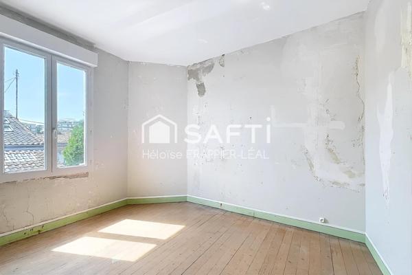 Échoppe en pierre à fort potentiel – Barrière du Médoc