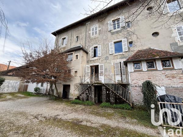 Appartement à vendre 4 pièces 106 m² Saint-Genix-les-Villages