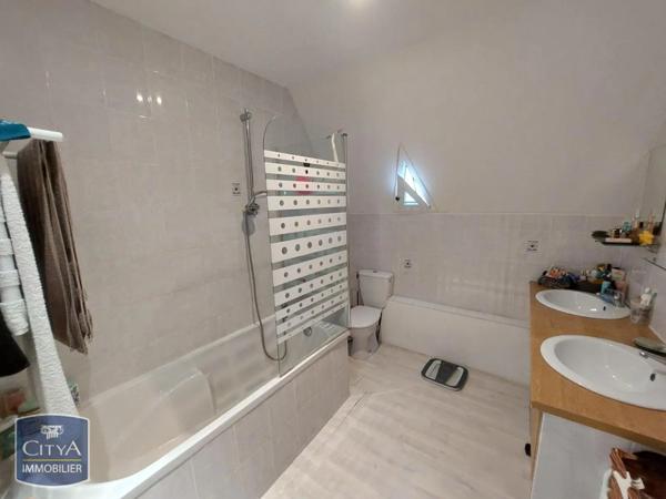 Maison à vendre 9 pièces 240m²