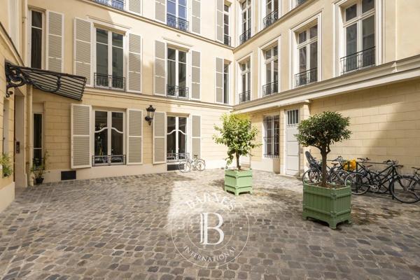 Paris 6ème, Appartement 4 Chambres -  127 m² à vendre