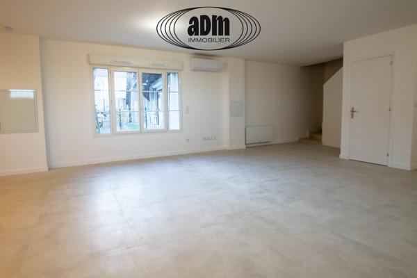 Maison
                                                                                                                                                                                                                                                                                                                        4 pièce(s)                                                                                                                                                                                                          3 chambre(s)                                                                                                                                                                                                          125.27  m²