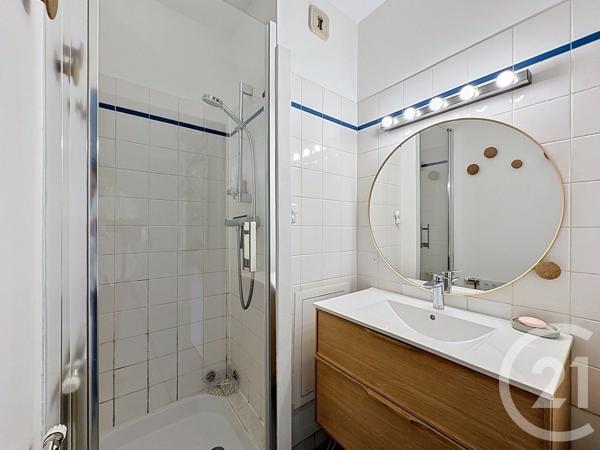 Appartement F4 à vendre  4 pièces - 85 m 2   LYON  - 69003