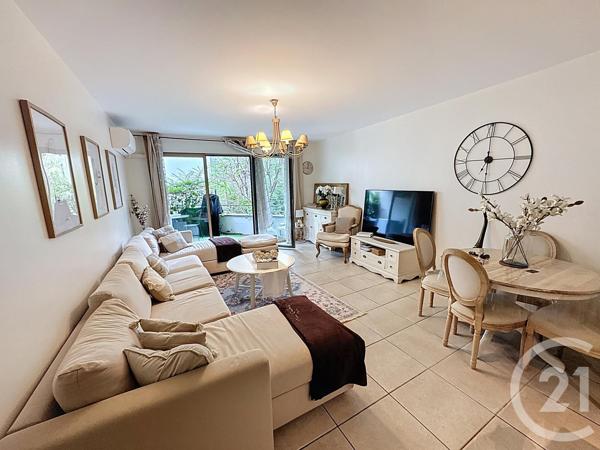 Appartement F4 à vendre  4 pièces - 85 m 2   LYON  - 69003