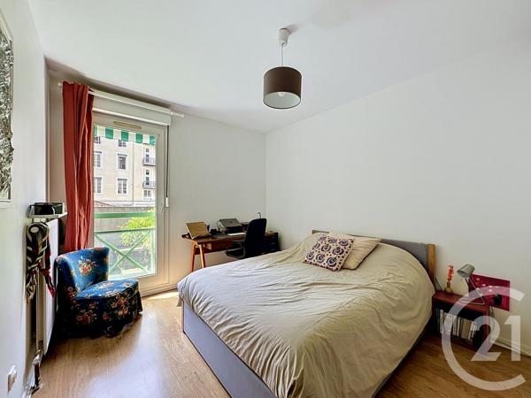 Appartement F4 à vendre  4 pièces - 85 m 2   LYON  - 69003