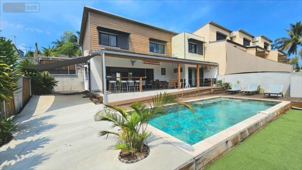 Maison à vendre à Saint-Pierre à la Réunion (97410), ref : 40957