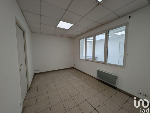 Location local d’activité 226 m² Aytré