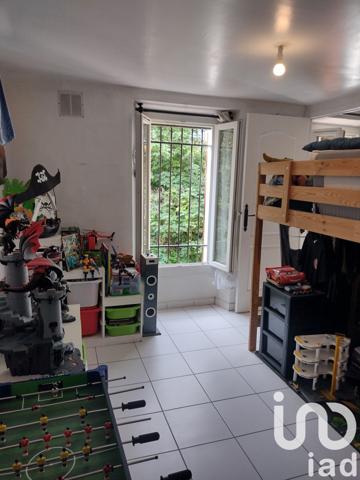 Appartement 3 pièces de 60 m² à Marseille (13011)