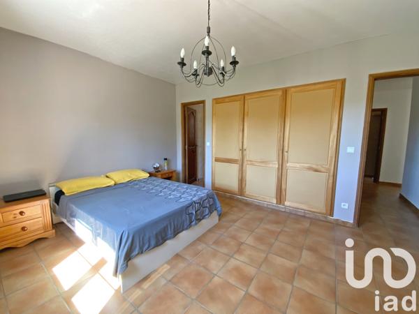 Maison à vendre 5 pièces 147 m² Pourrières