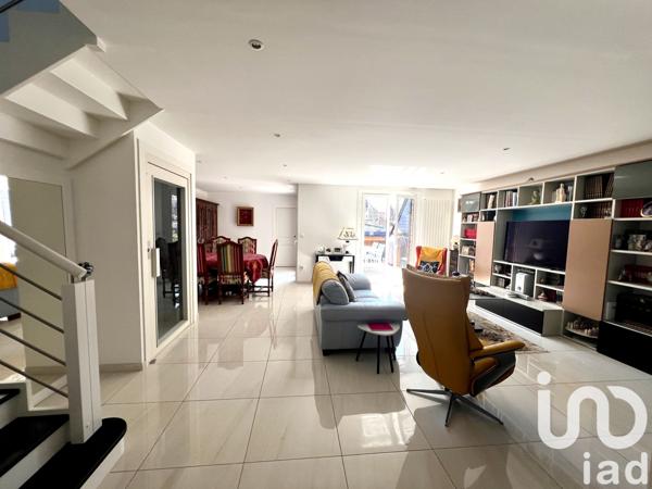 Maison à vendre 6 pièces 152 m² Compiègne