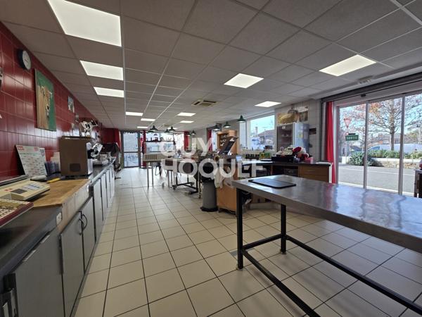 NAUCELLE (AVEYRON) - 160 m2 DE MURS COMMERCIAUX AVEC VITRINES QUI N'ATTENDENT QUE VOTRE TALENT