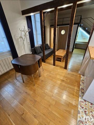 Location appartement 1 pièce 57 m² Paris 1