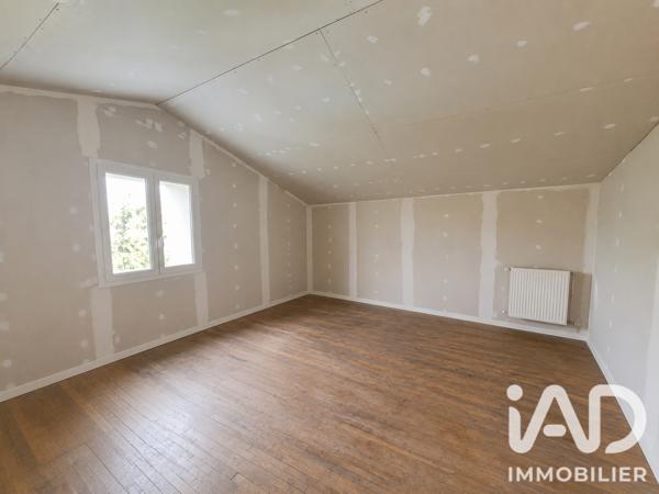 Maison à vendre 8 pièces 199,5 m² Vouneuil-sous-Biard