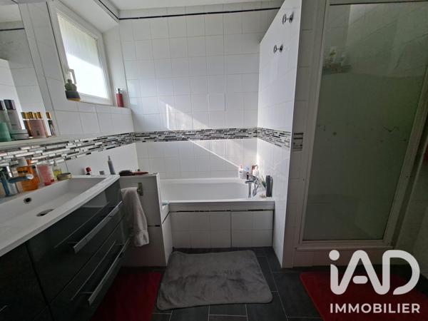 Maison à vendre 8 pièces 199,5 m² Vouneuil-sous-Biard