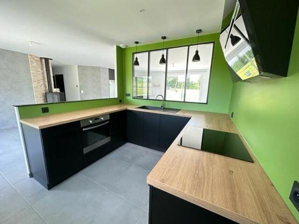 Maison à louer    3 pièces •  Bonnac-la-Côte