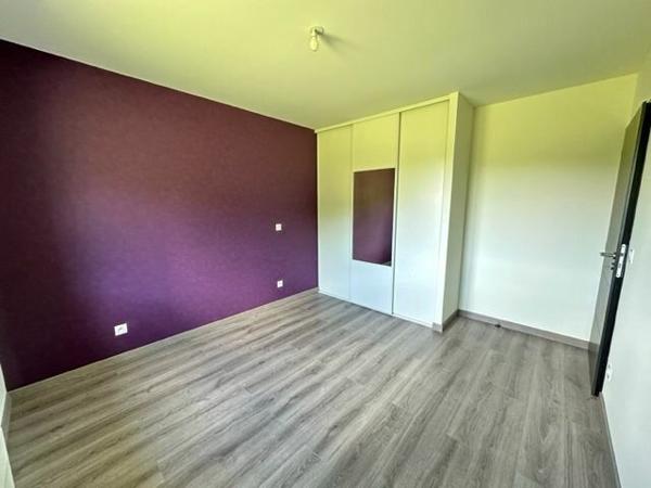 Maison à louer    3 pièces •  Bonnac-la-Côte