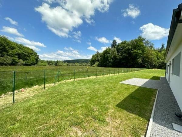 Maison à louer    3 pièces •  Bonnac-la-Côte