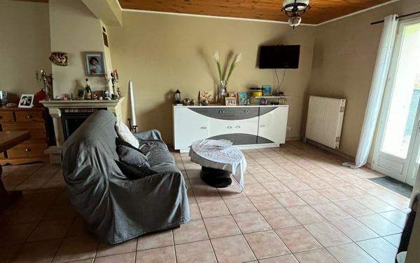 Maison à vendre    4 pièces •  Nogent-l'Artaud