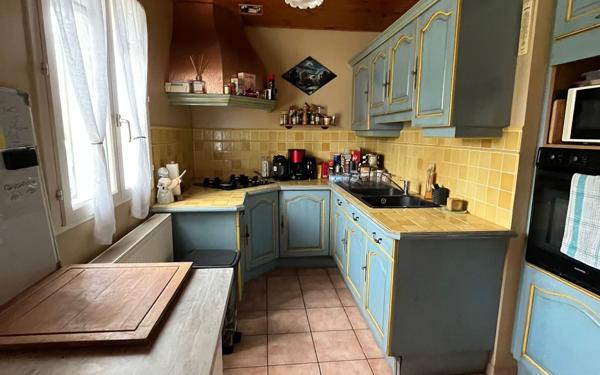 Maison à vendre    4 pièces •  Nogent-l'Artaud