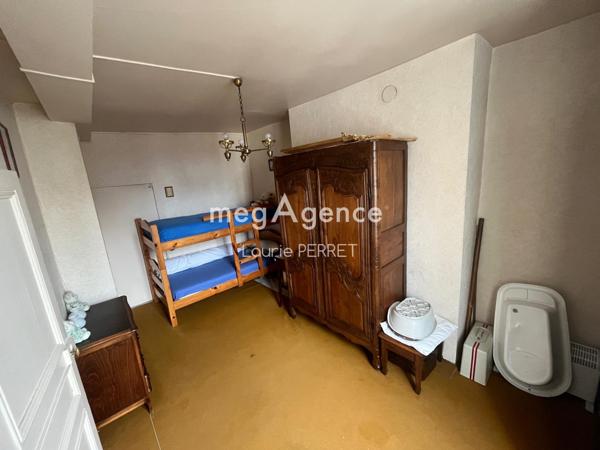 Maison à SEIGNELAY, 89250 - 7 pièces 181m²