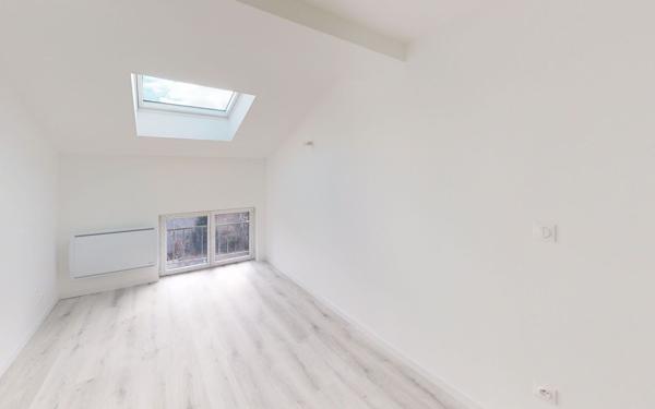 Appartement à louer    2 pièces • 46,70 m2 Saint-Étienne