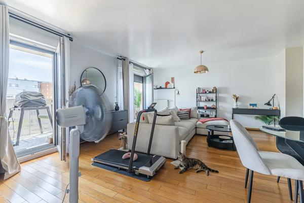 Appartement
         4 pièces
        - 81 m² Exclusivité 295 000 € *