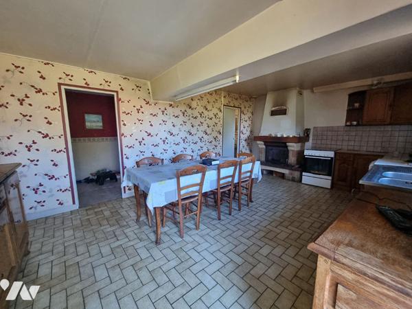 Maison en pierres DUCEY LES CHERIS