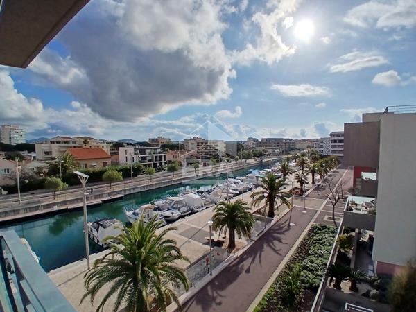 Port Fréjus II 4 pièce(s) 100 m2